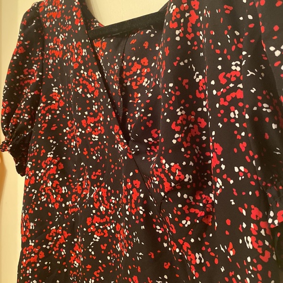 Dynamite Top - Picture 2 of 3